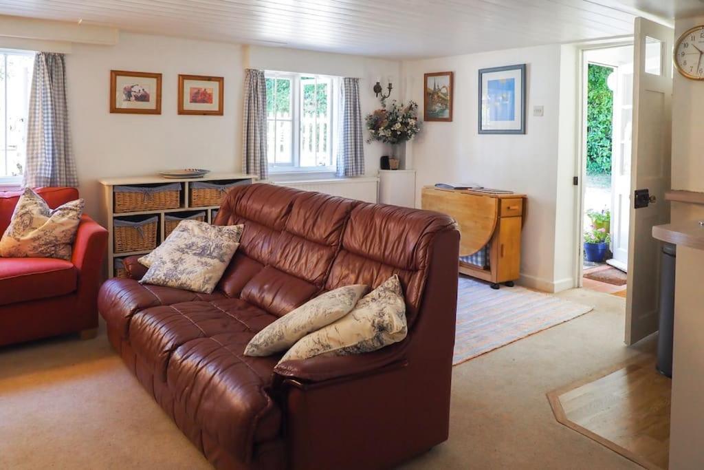 Landford'S Cottage, Your Retreat! Eksteriør bilde